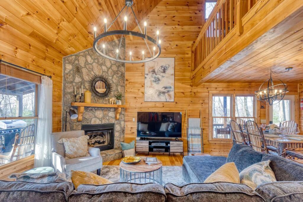Mtn Cabin Sleeps 10 - 5 Mins To Fishing & Camping エリジェイ エクステリア 写真