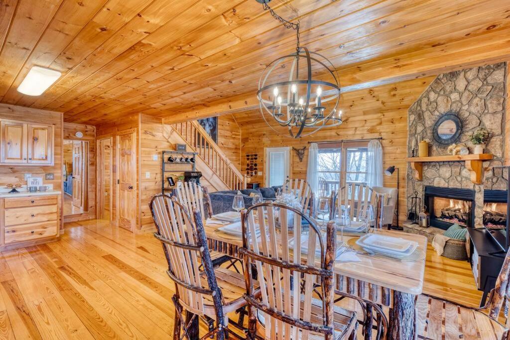 Mtn Cabin Sleeps 10 - 5 Mins To Fishing & Camping エリジェイ エクステリア 写真
