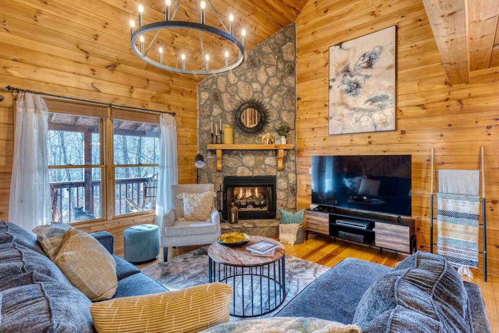 Mtn Cabin Sleeps 10 - 5 Mins To Fishing & Camping エリジェイ エクステリア 写真
